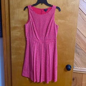 Limited size 8 dress excellent condition